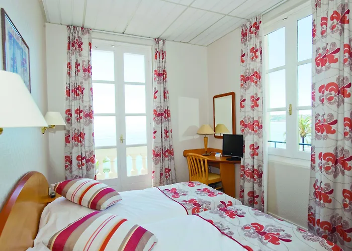 Hotell Bleues Balmoral Menton