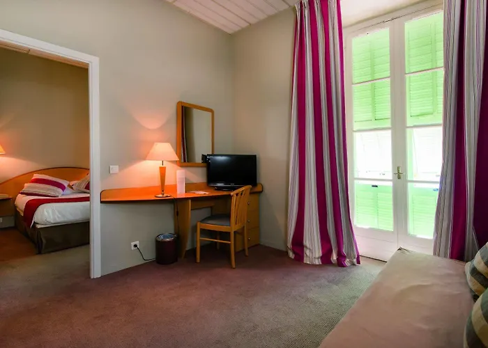 Bleues Balmoral Hotell