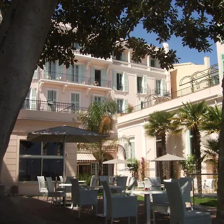 Hotel Bleues Balmoral Menton