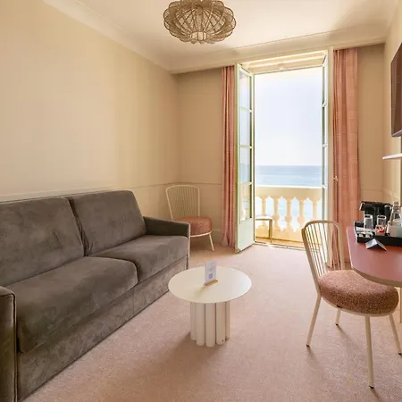 Bleues Balmoral 3* Menton