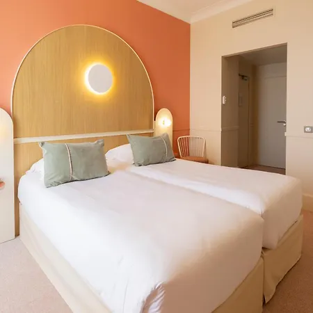 Bleues Balmoral 3* 멍똥