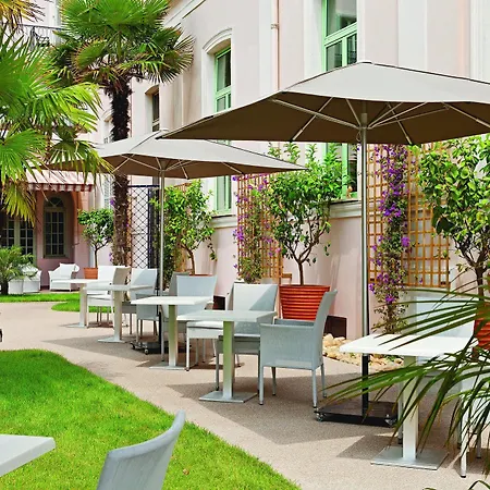 Bleues Balmoral 3* Menton