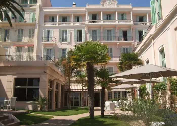 Hotel Bleues Balmoral 3*