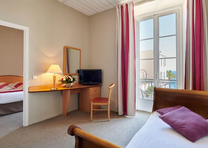 Bleues Balmoral Menton