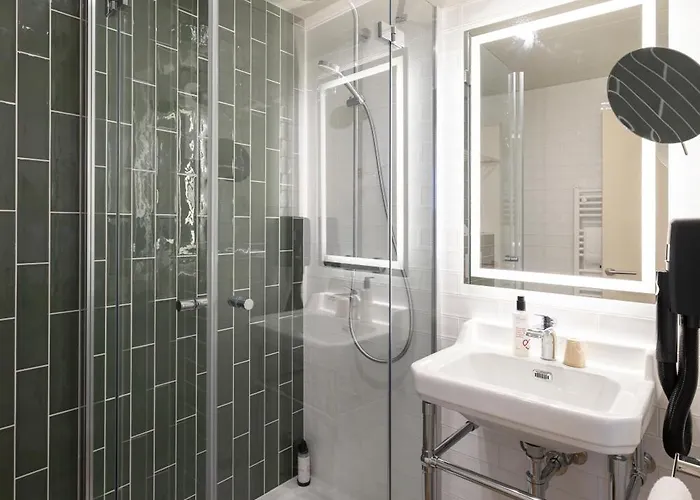 Bleues Balmoral 3* Menton