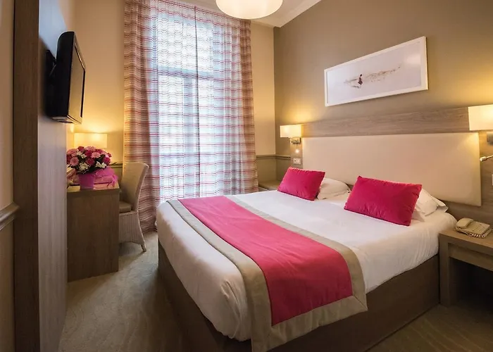 Bleues Balmoral Hotel Menton